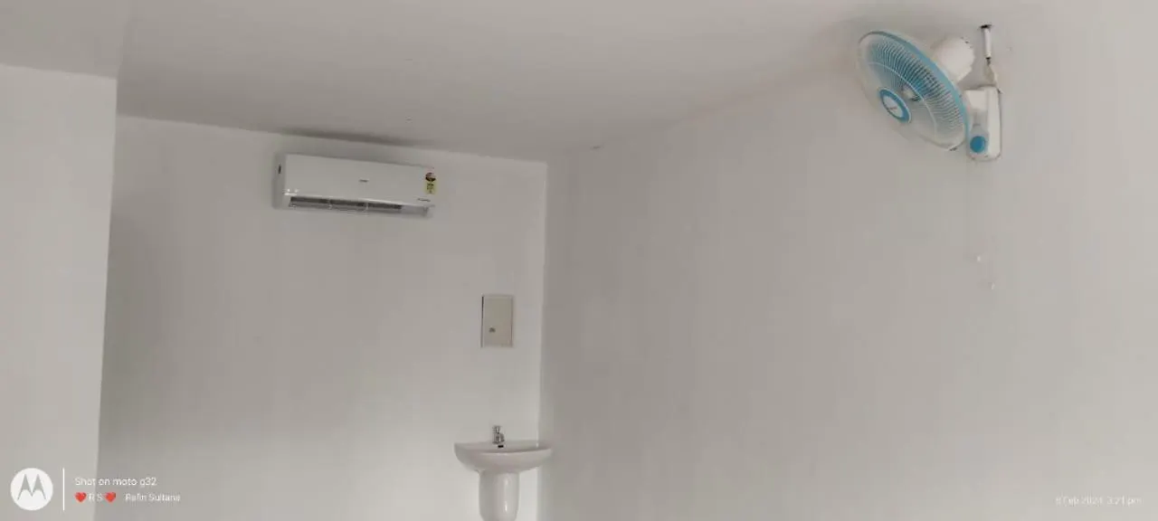 Almas Lodging Hotel Nadapuram 0*,  India