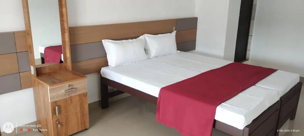 Almas Lodging Hotel Nadapuram India